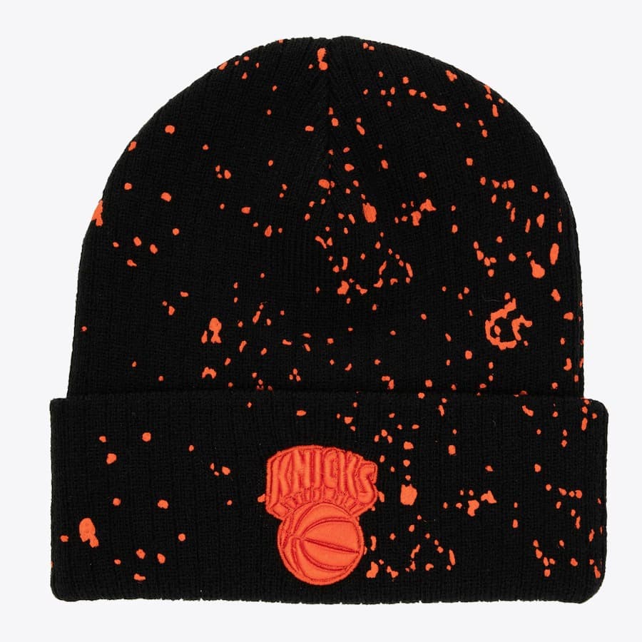 Шапка Mitchell & Ness Black New York Knicks Nep Cuffed Knit Hat