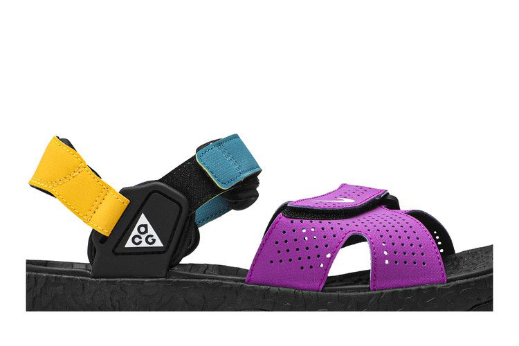 Nike ACG Air Deschutz 'Vivid Purple'