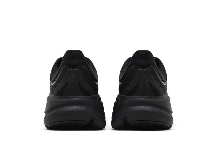 Krossovki-HOKA-Bondi-9-Triple-Black-5