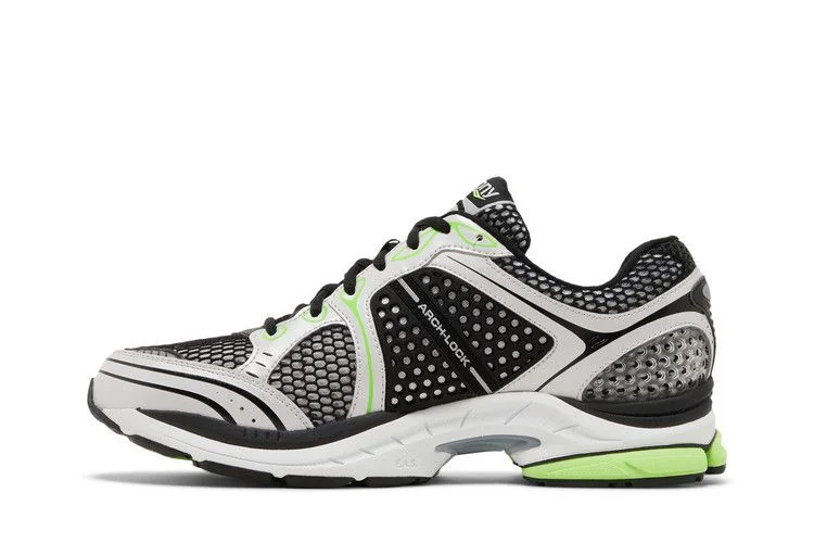 Кроссовки Saucony ProGrid Triumph 4 'Black Silver Fluo Green'
