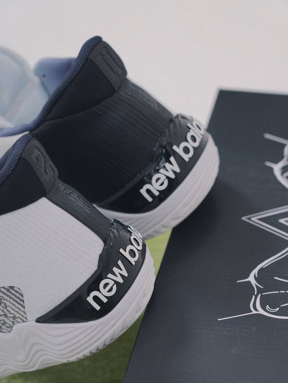 Кроссовки New Balance KAWHI 2 Blur