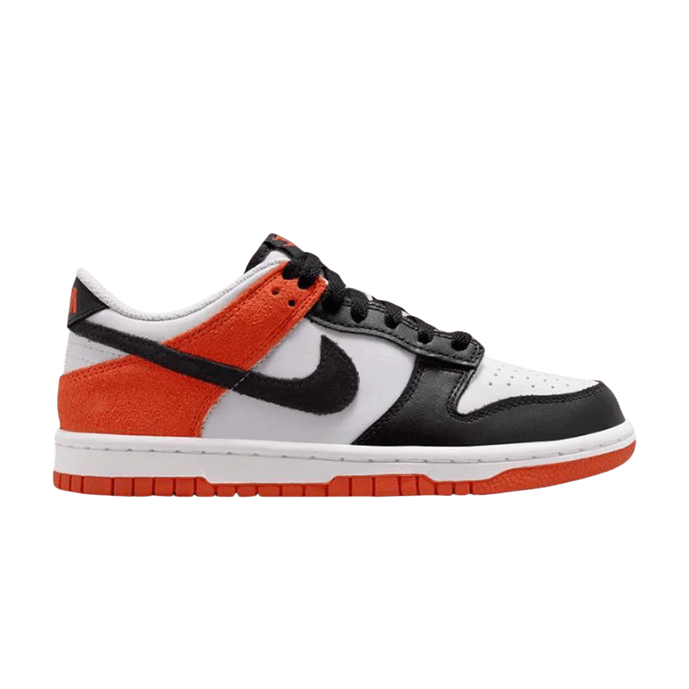 Krossovki-Nike-Dunk-Low-Essential-GS-White-Black-Rust-Factor