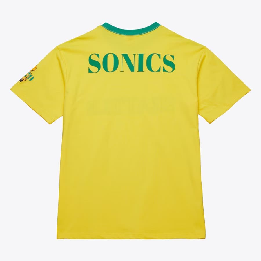 Футболка Mitchell & Ness Gold Seattle SuperSonics Team OG 3.0 Vintage T-Shirt