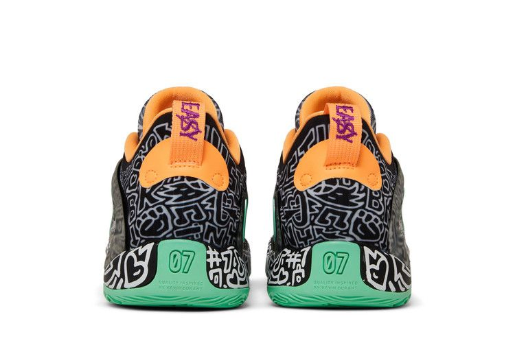 kd-15-brooklyn-graffiti-dc1975-005_05