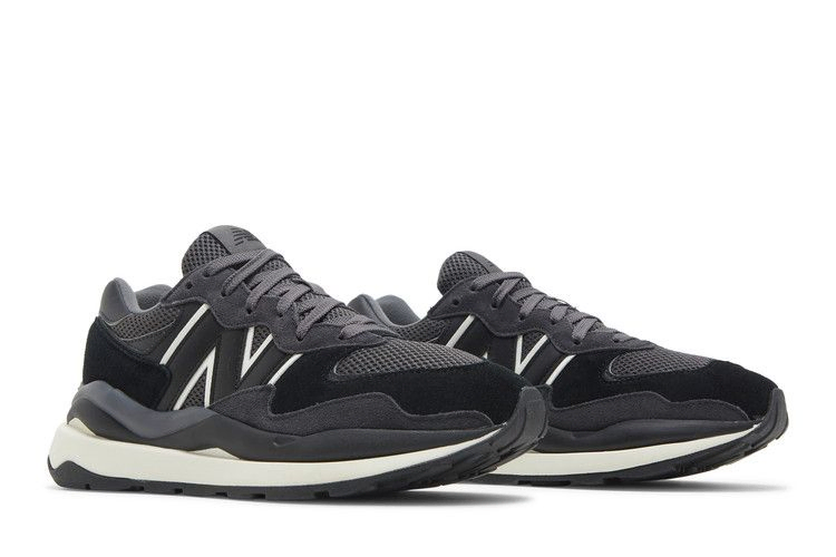 wmns-57-40-black-sea-salt-w5740chb_07