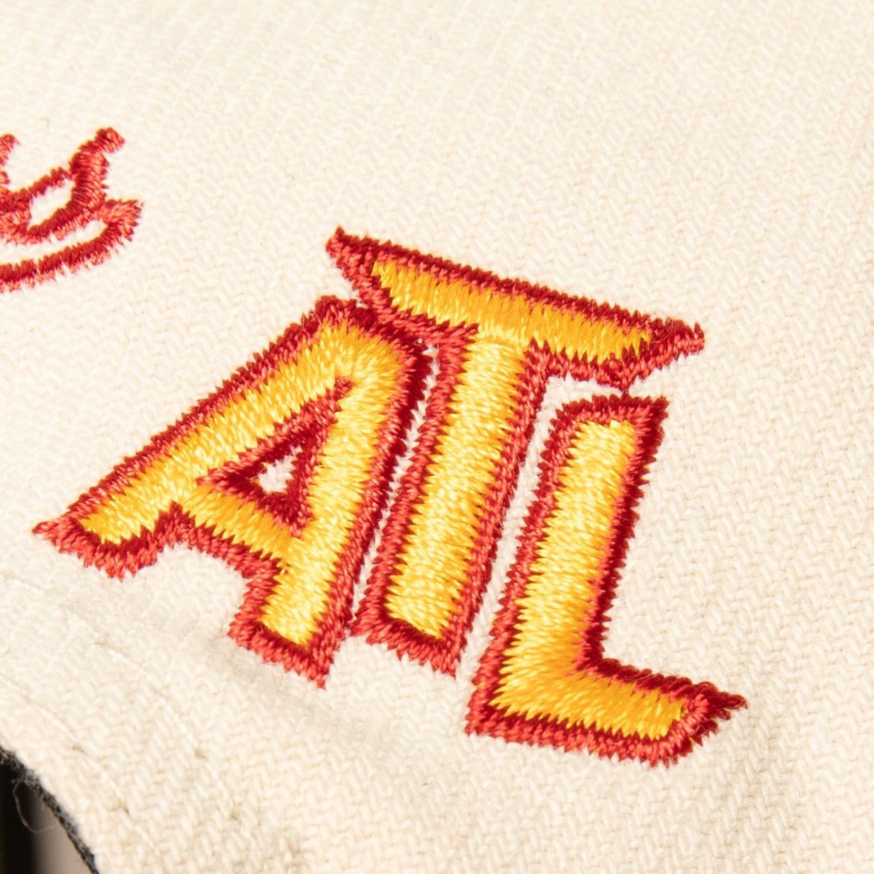 Бейсболка Mitchell & Ness M&N x Melody Ehsani Champions Snapback Atlanta Hawks Hat