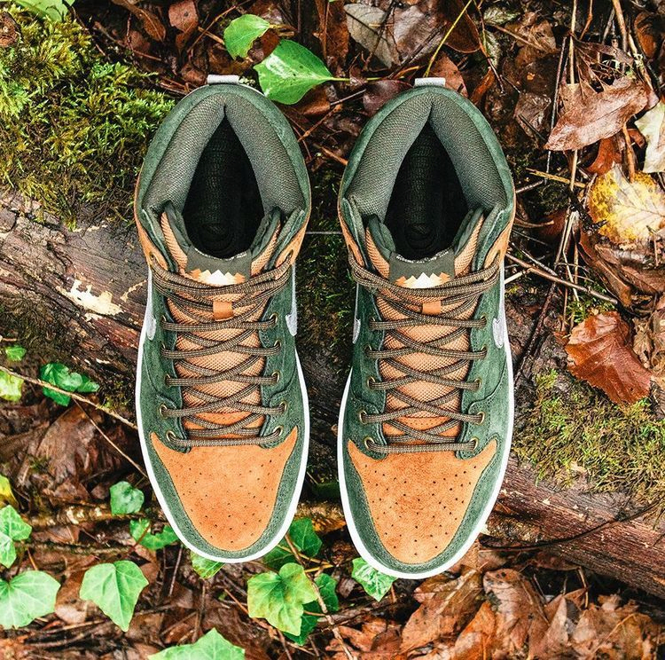 Кроссовки Homegrown x Nike SB Dunk High PRM 'Sequoia'
