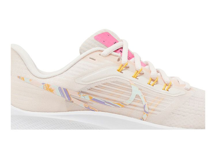 Кроссовки Nike Wmns Air Zoom Pegasus 39 Premium 'Light Soft Pink'