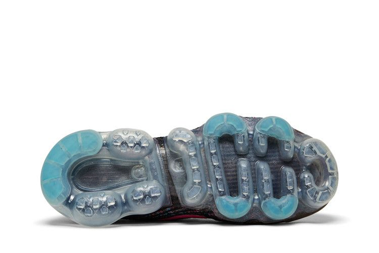 wmns-air-vapormax-flyknit-3-black-hyper-pink-blue-cz7988-001_03