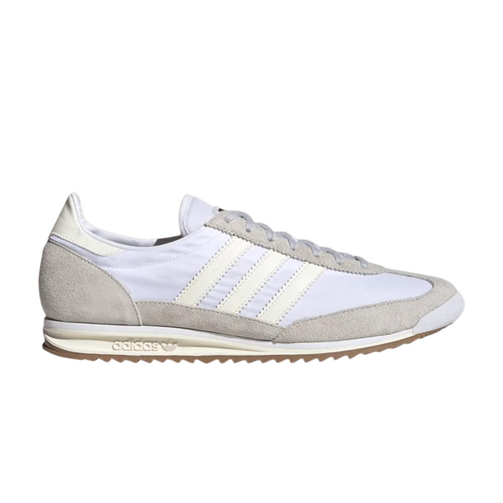 Krossovki-Lotta-Volkova-x-adidas-SL-72-Cloud-White