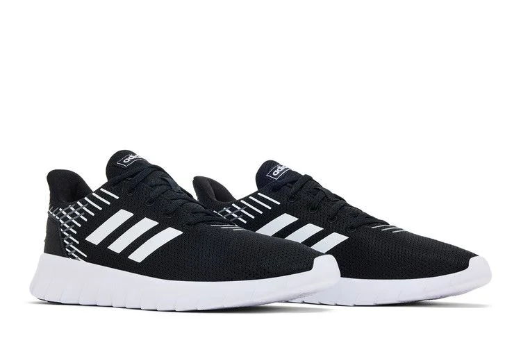 Krossovki-adidas-Asweerun-Black-White-7