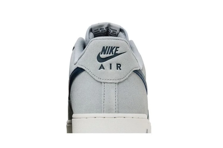 Кроссовки Nike Air Force 1 '07 LV8 'Light Smoke Grey Navy'