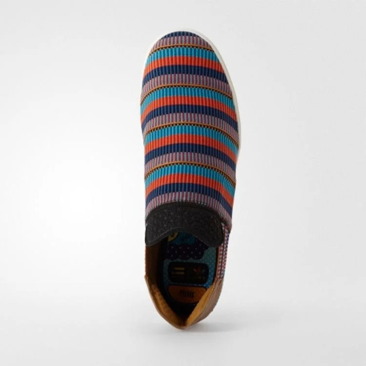 Krossovki-Pharrell-x-adidas-Elastic-Slip-On-Pink-Beach-1