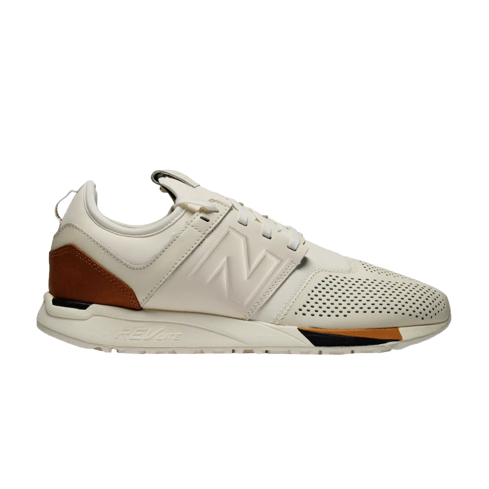 Krossovki-New-Balance-247-Luxe-White