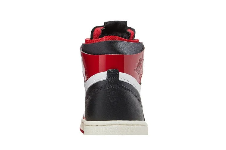 Кроссовки Wmns Air Jordan 1 High Zoom Comfort 'Chicago Bulls'
