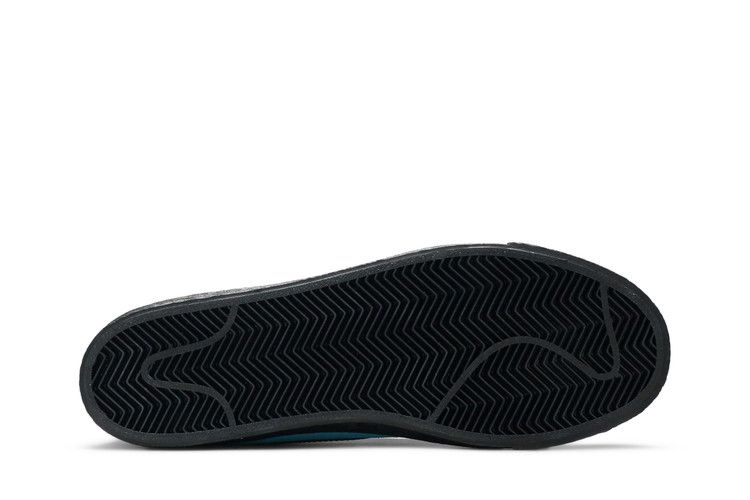 zoom-blazer-mid-sb-baltic-blue-864349-400_03