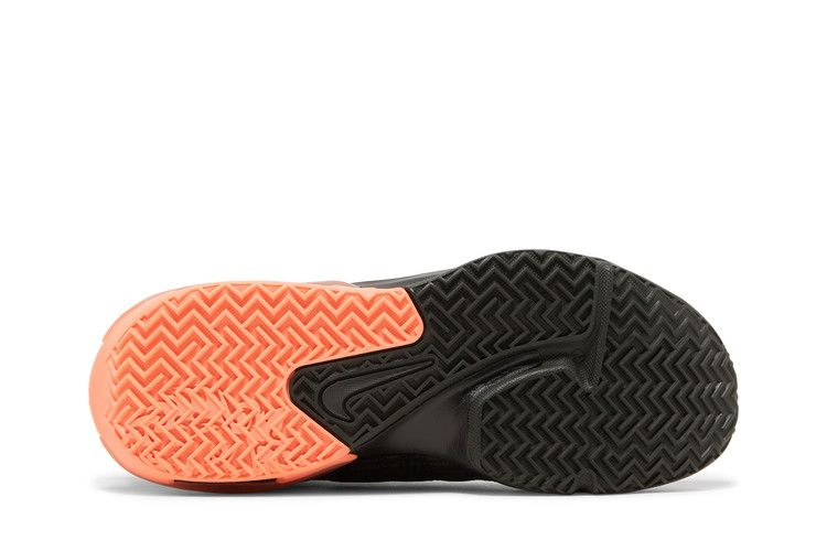 lebron-witness-6-black-sequoia-crimson-pulse-cz4052-001_03
