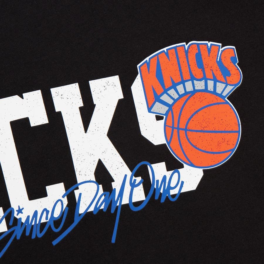 Mitchell-Ness-Black-New-York-Knicks-Hardwood-Classics-Home-Team-T-Shirt-2