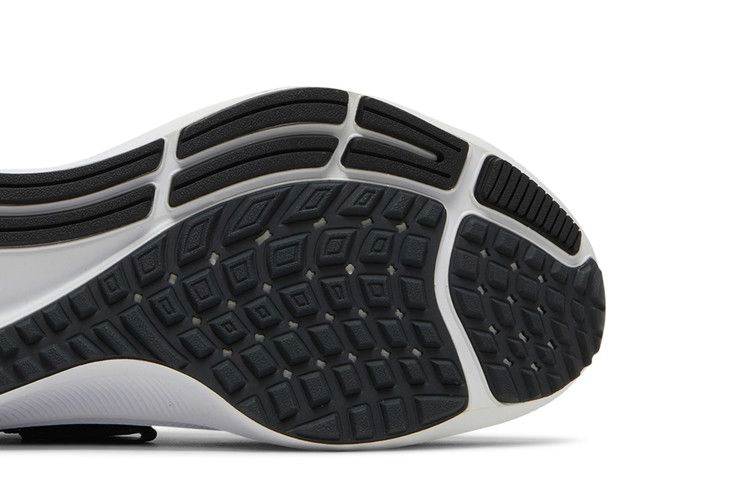 air-zoom-pegasus-38-flyease-extra-wide-black-white-da6678-001_04