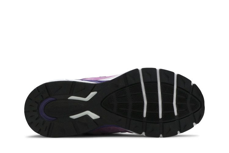 wmns-990v5-made-in-usa-prism-purple-pink-w990nx5_03