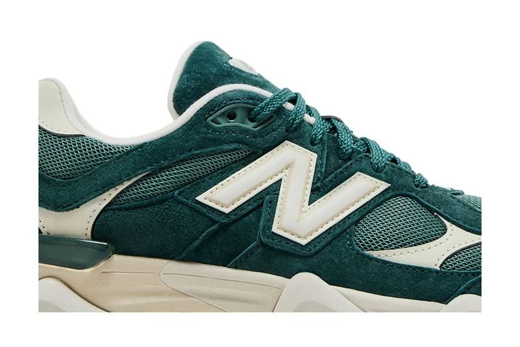 Кроссовки New Balance 9060 'New Spruce White'