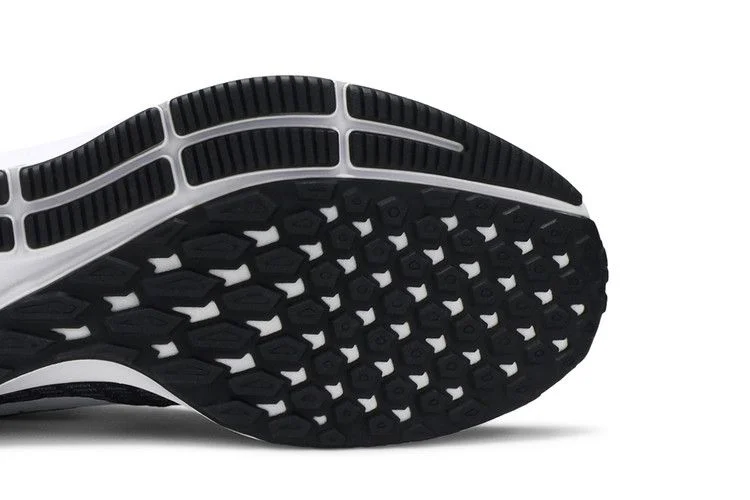 Krossovki-Nike-Air-Zoom-Pegasus-35-TB-Gunsmoke-4