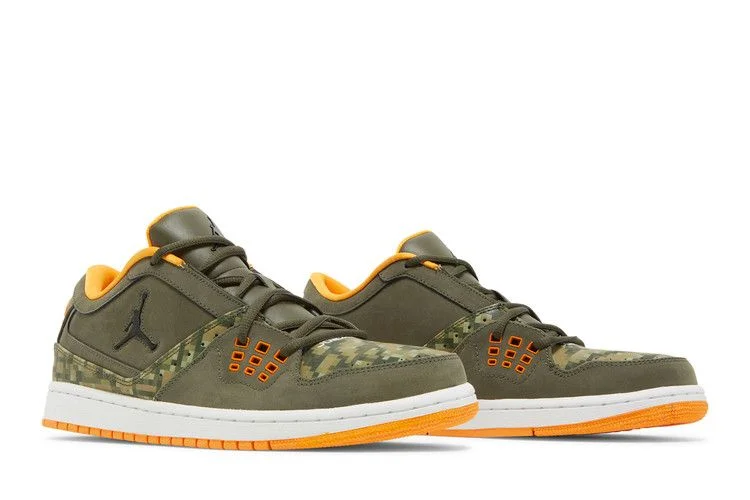Krossovki-Air-Jordan-1-Flight-Low-Digi-Camo-7