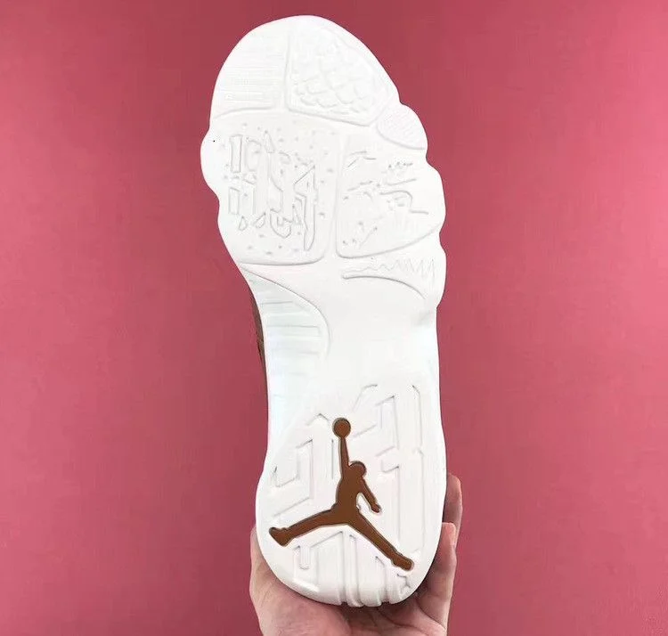 Кроссовки Air Jordan 9 Retro Pinnacle 'Baseball Glove Brown'