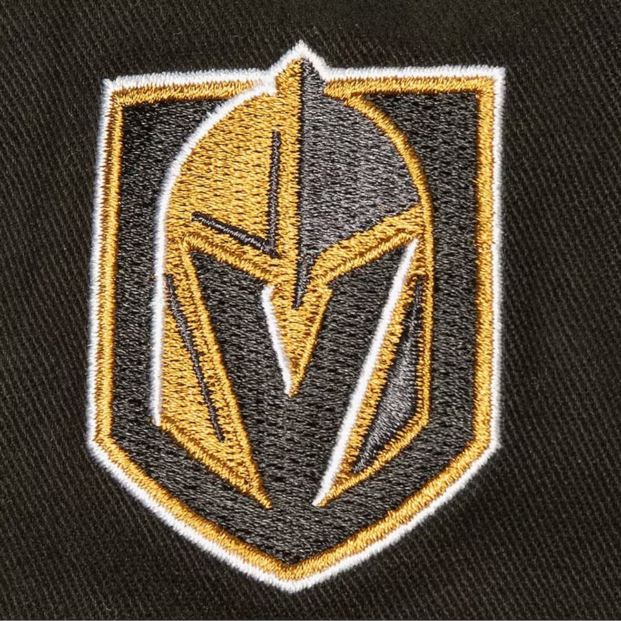 Бейсболка Mitchell & Ness Black Vegas Golden Knights Brushed Past Ya Pro Snapback Hat