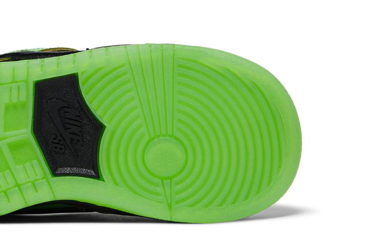 the-powerpuff-girls-x-dunk-low-pro-sb-qs-td-buttercup-fz8831-300_04
