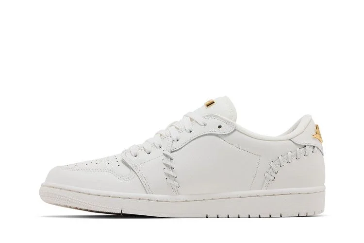 Кроссовки Wmns Air Jordan 1 Low Method of Make 'Sail Metallic Gold'