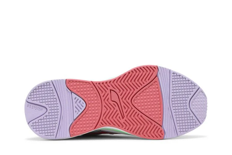 Krossovki-Puma-Wmns-RS-Curve-International-Womens-Day-3
