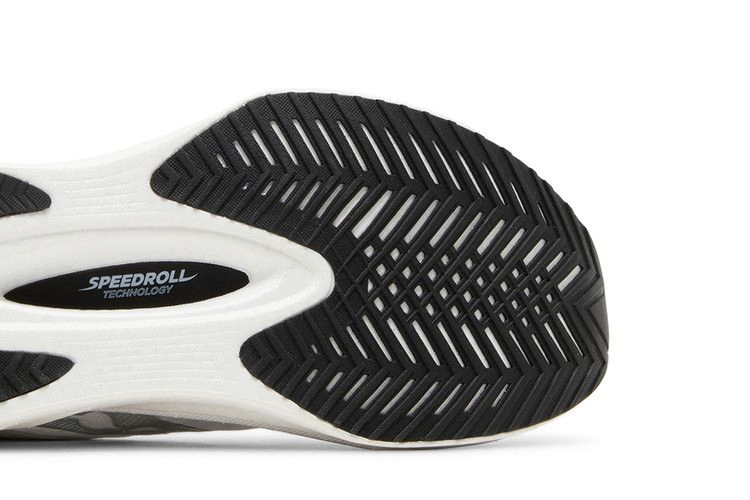 Кроссовки Saucony Endorphin Pro 4 'White Silver'