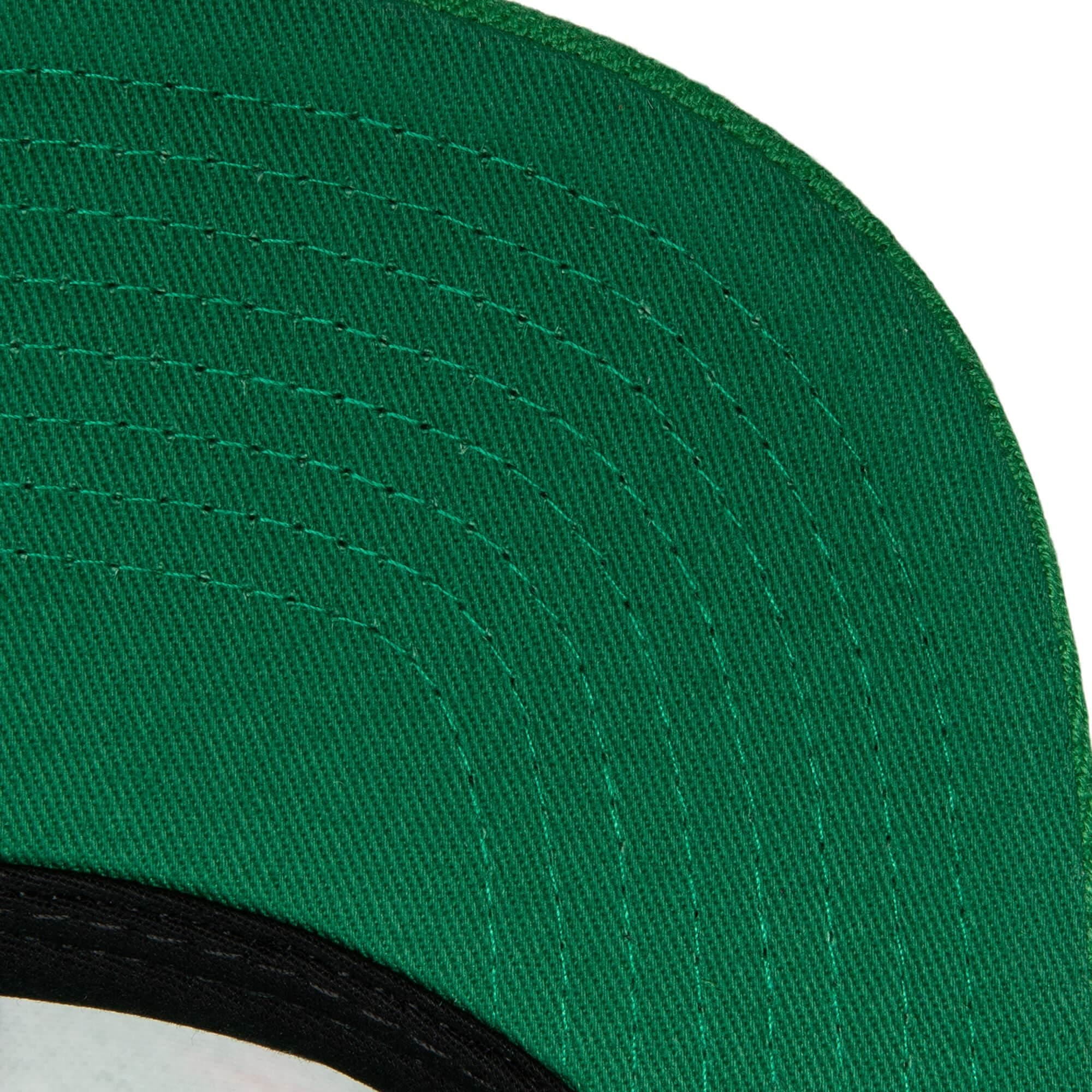 Mitchell-Ness-97-Top-Star-Snapback-HWC-Boston-Celtics-Hat-2