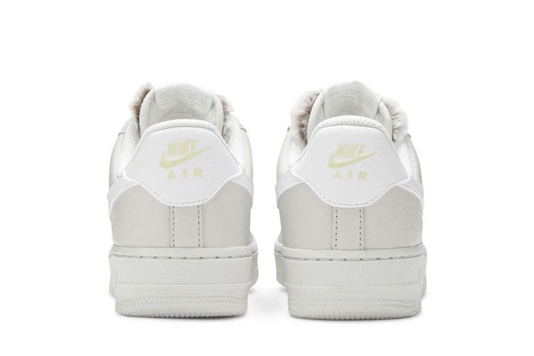 Кроссовки Nike Wmns Air Force 1 '07 Low 'Light Bone'