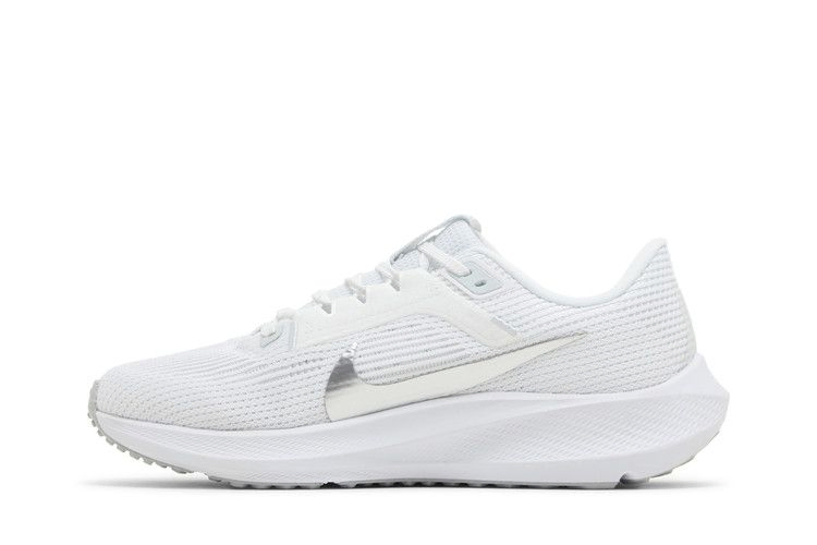 wmns-air-zoom-pegasus-40-white-metallic-silver-dv3854-101_02