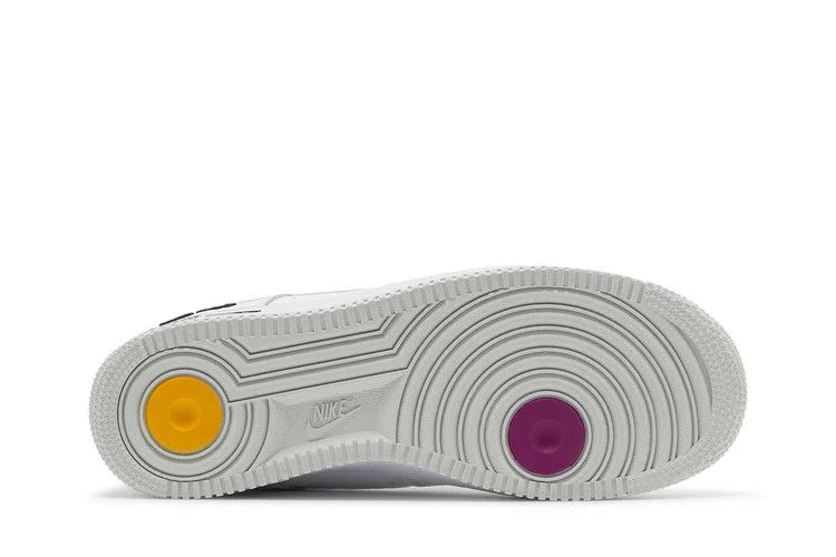 Кроссовки Air Force 1 '07 LV8 3 'Peace Love Nike'