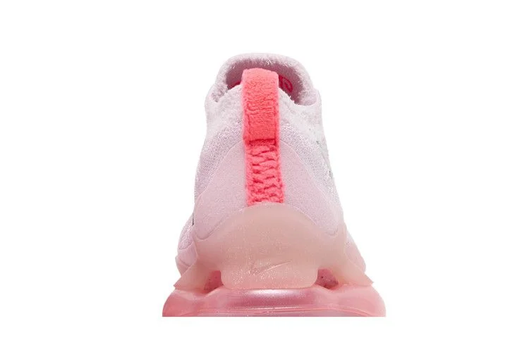 Кроссовки Nike Wmns Air Max Scorpion Flyknit 'Barbie'