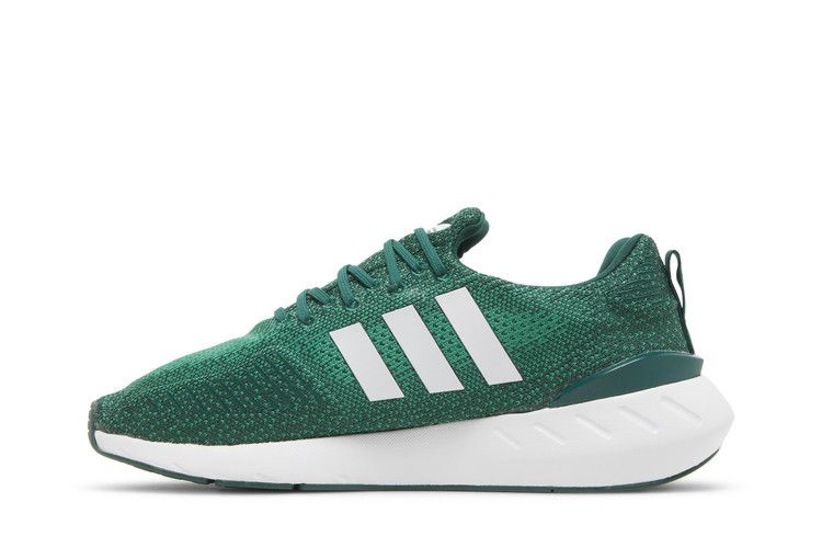 swift-run-22-collegiate-green-gz3501_02