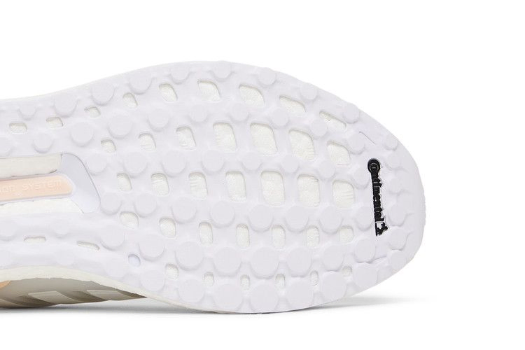 ultraboost-5-0-white-pink-gx3081_04