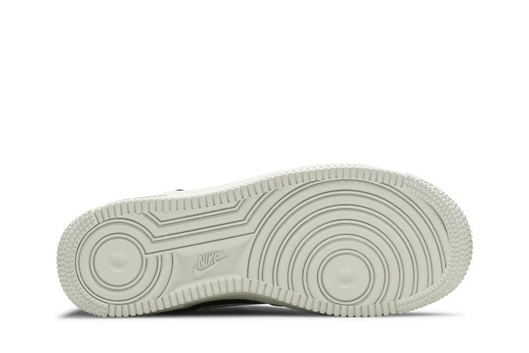 Кроссовки Nike Air Force 1 Low GS 'Flannel'