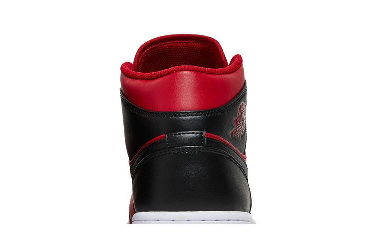 air-jordan-1-mid-reverse-bred-554724-660_06
