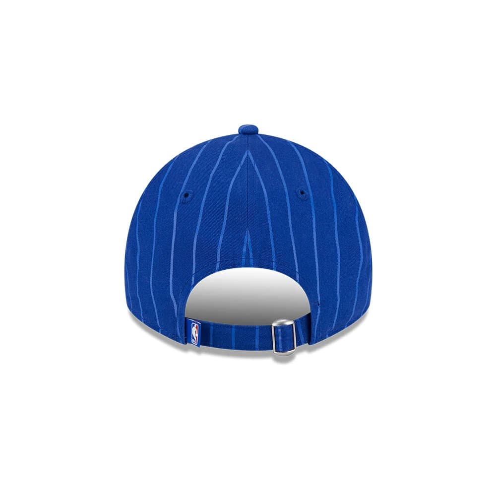 Бейсболка New Era New York Knicks 9TWENTY 2024 City Edition NBA Strapback Hat