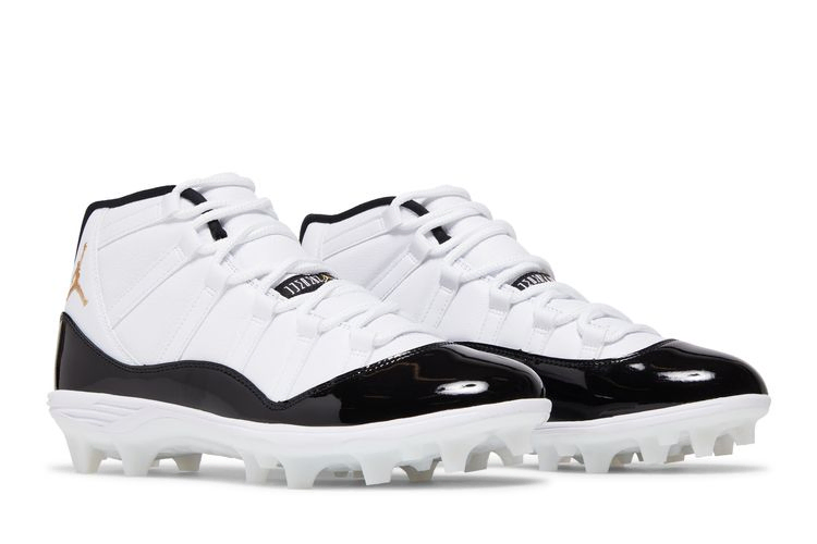 air-jordan-11-mid-td-gratitude-fv5374-107_07