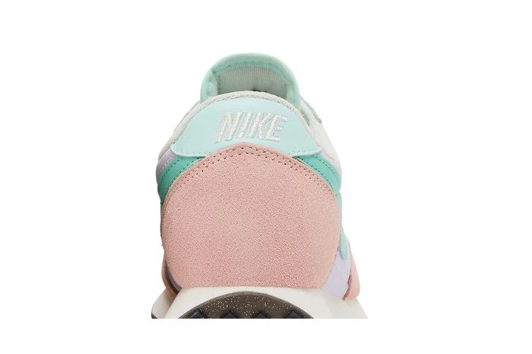 Krossovki-Nike-Wmns-Daybreak-Pastel-6