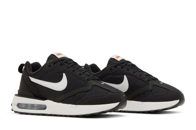 wmns-air-max-dawn-black-summit-white-dc4068-001_07