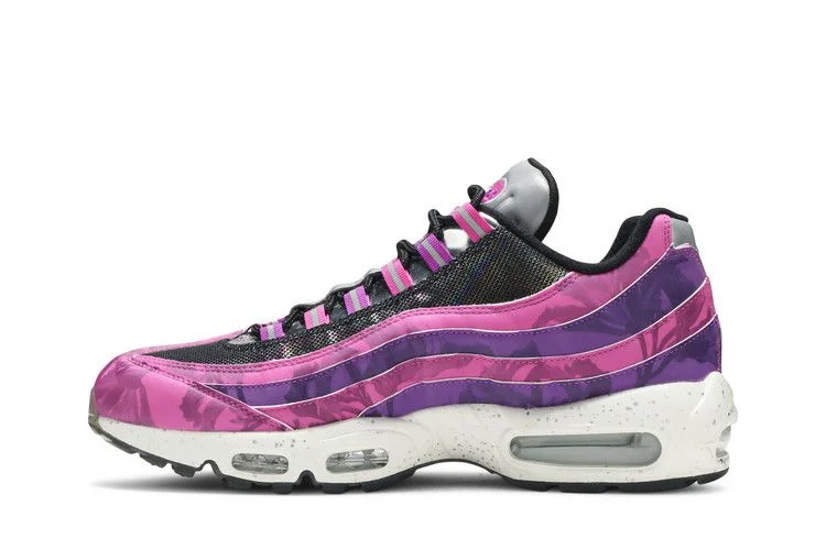 Кроссовки Nike Air Max 95 Premium 'Flame Powder'