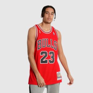 1995-1996-Chicago-Bulls-Michael-Jordan-23-Authentic-Finals-Hardwood-Classic-Red-Jersey-1-300x300