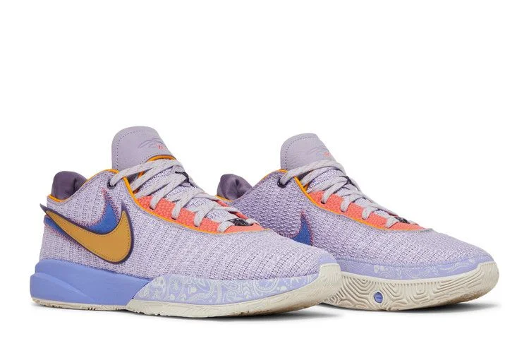 Krossovki-Nike-LeBron-20-Purple-And-Gold-7