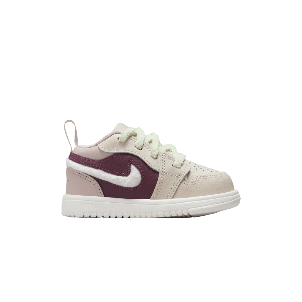 Кроссовки Air Jordan 1 Low Alt SE TD 'Fur Swoosh'